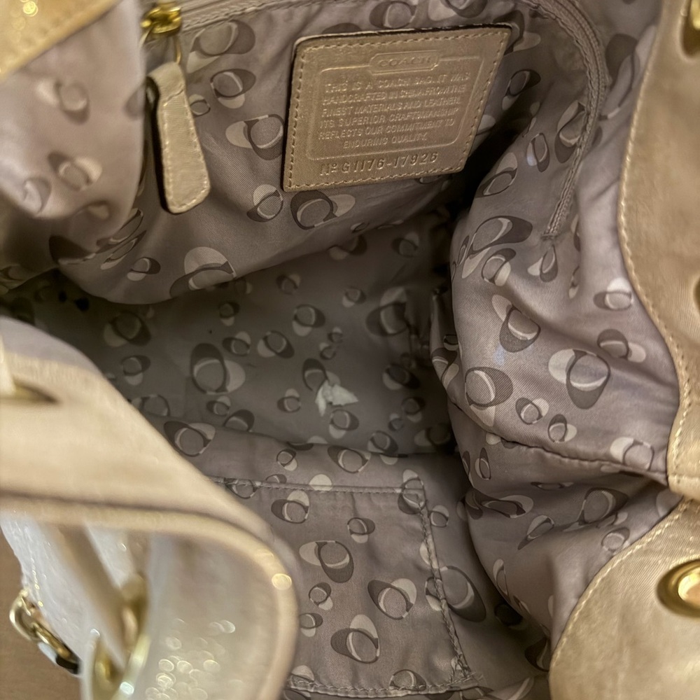 Coach Metallic Beige Poppy Shoulder Bag with Gold Hardware - Picture 12 of 16